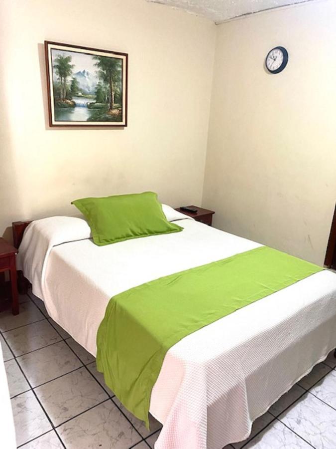 Hotel D'Mario Lago Agrio Dış mekan fotoğraf