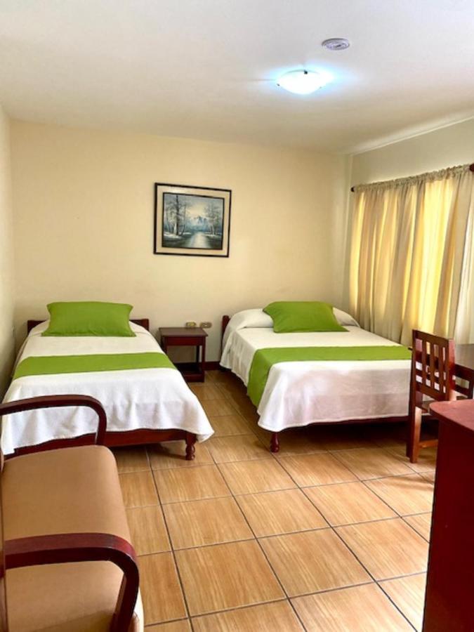 Hotel D'Mario Lago Agrio Dış mekan fotoğraf