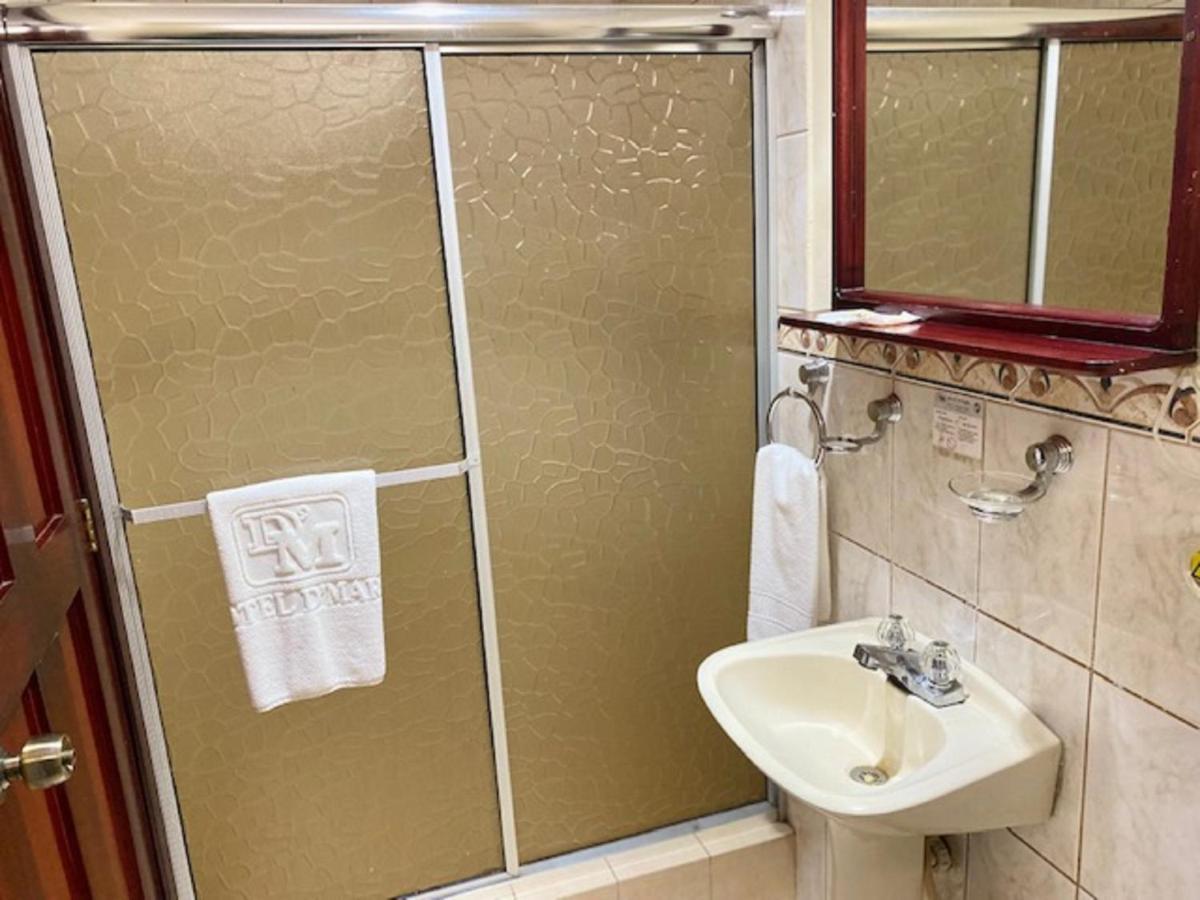 Hotel D'Mario Lago Agrio Dış mekan fotoğraf