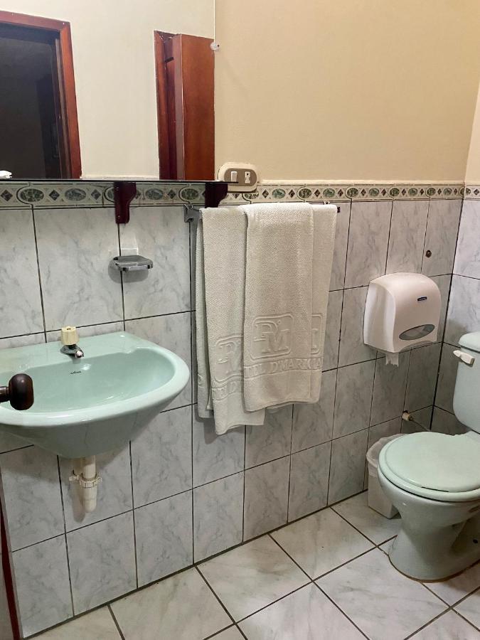 Hotel D'Mario Lago Agrio Dış mekan fotoğraf