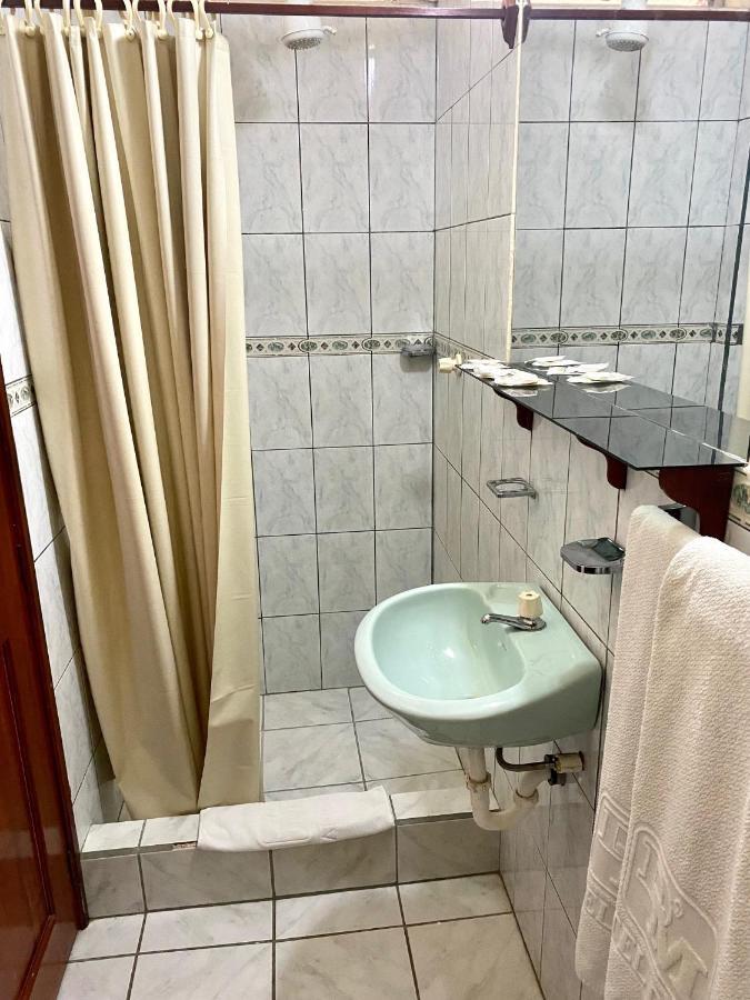 Hotel D'Mario Lago Agrio Dış mekan fotoğraf